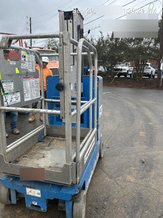 2020 GENIE GR-20