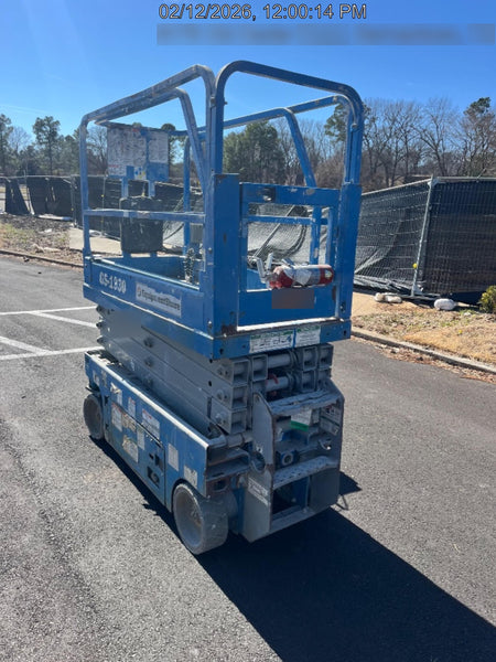2020 Genie GS-1930 Solid Non Marking Tires, Beacon, Folding rails with half height swing gate