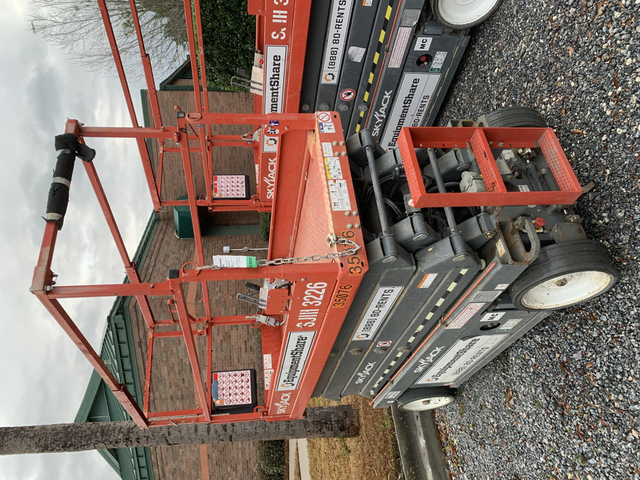 2019 Skyjack SJIII-3226 Standard Options, Trojan Batteries