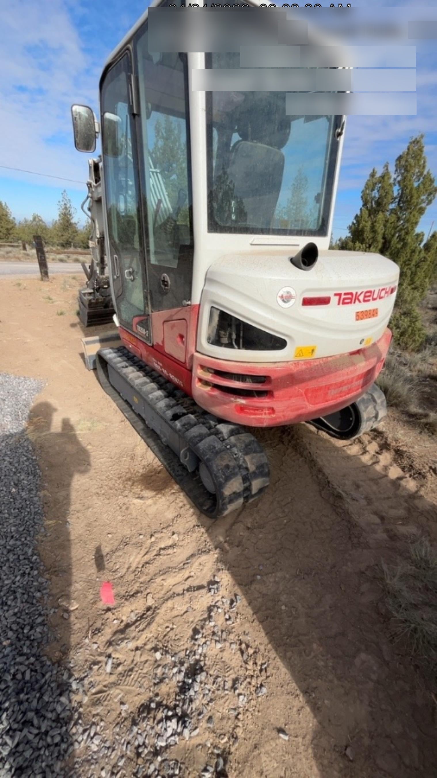 2025 TAKEUCHI TB250-2CR