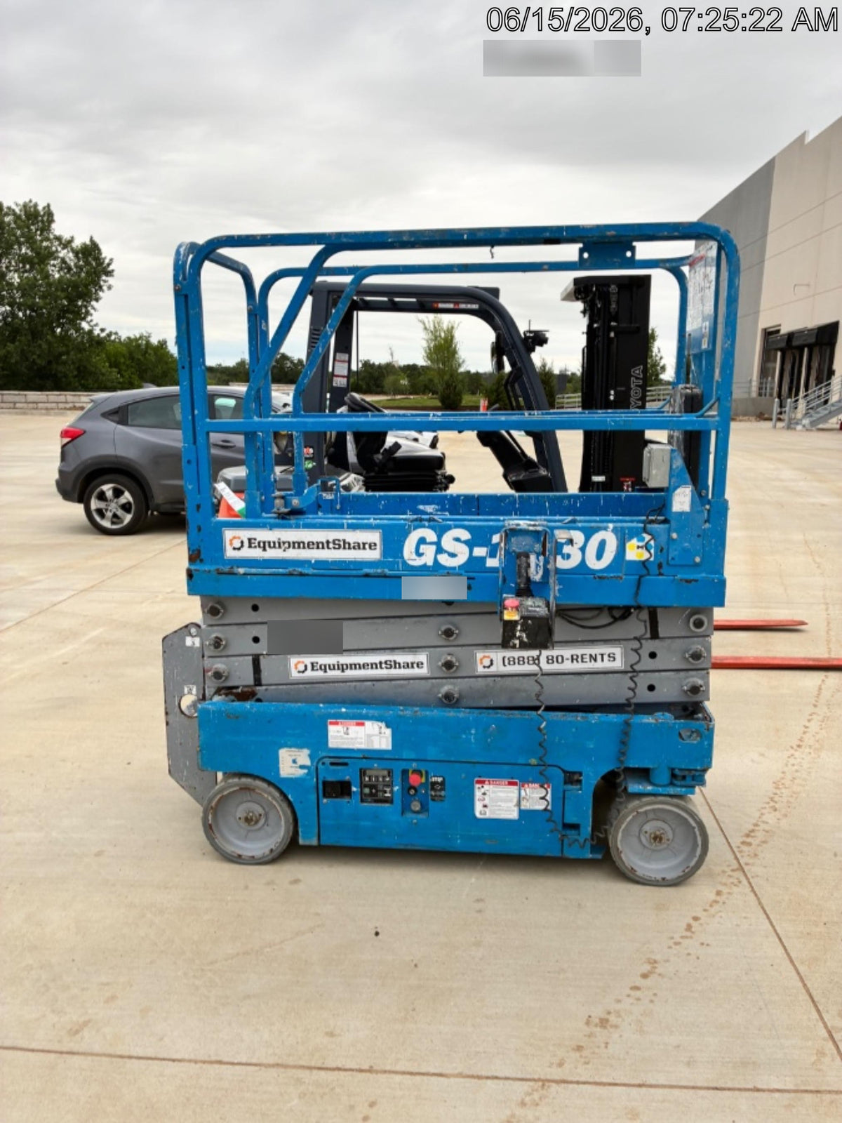 2019 Genie GS-1930 Fixed Rails with Chain Entry
