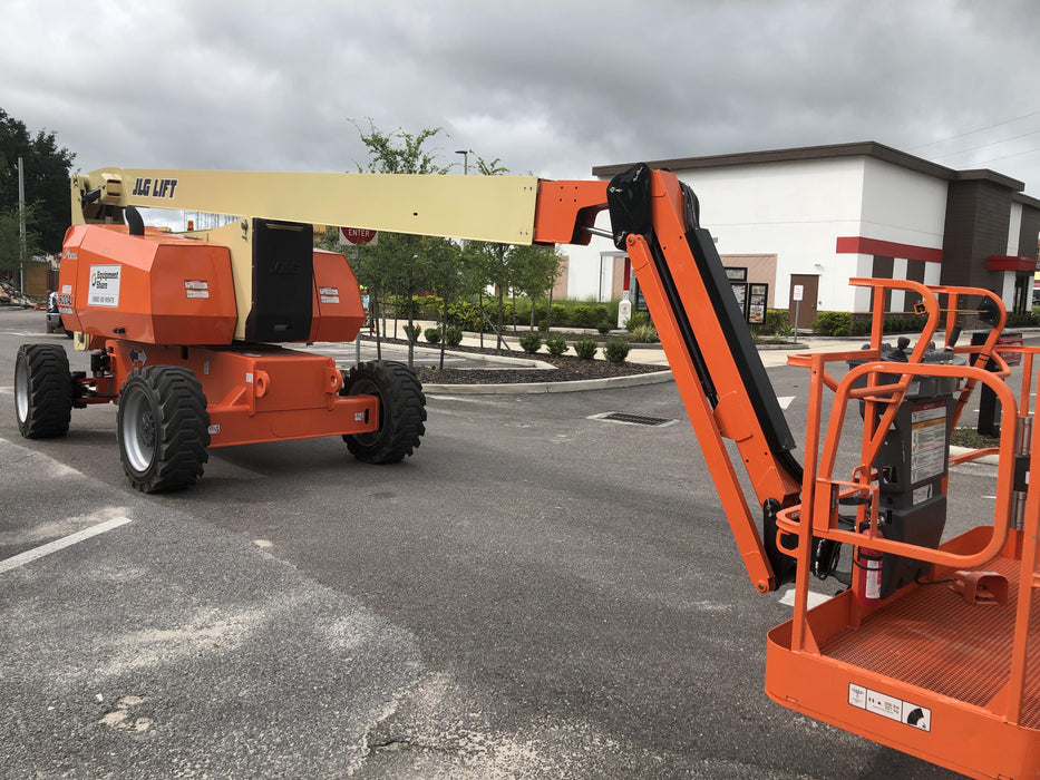 2020 JLG 800AJ