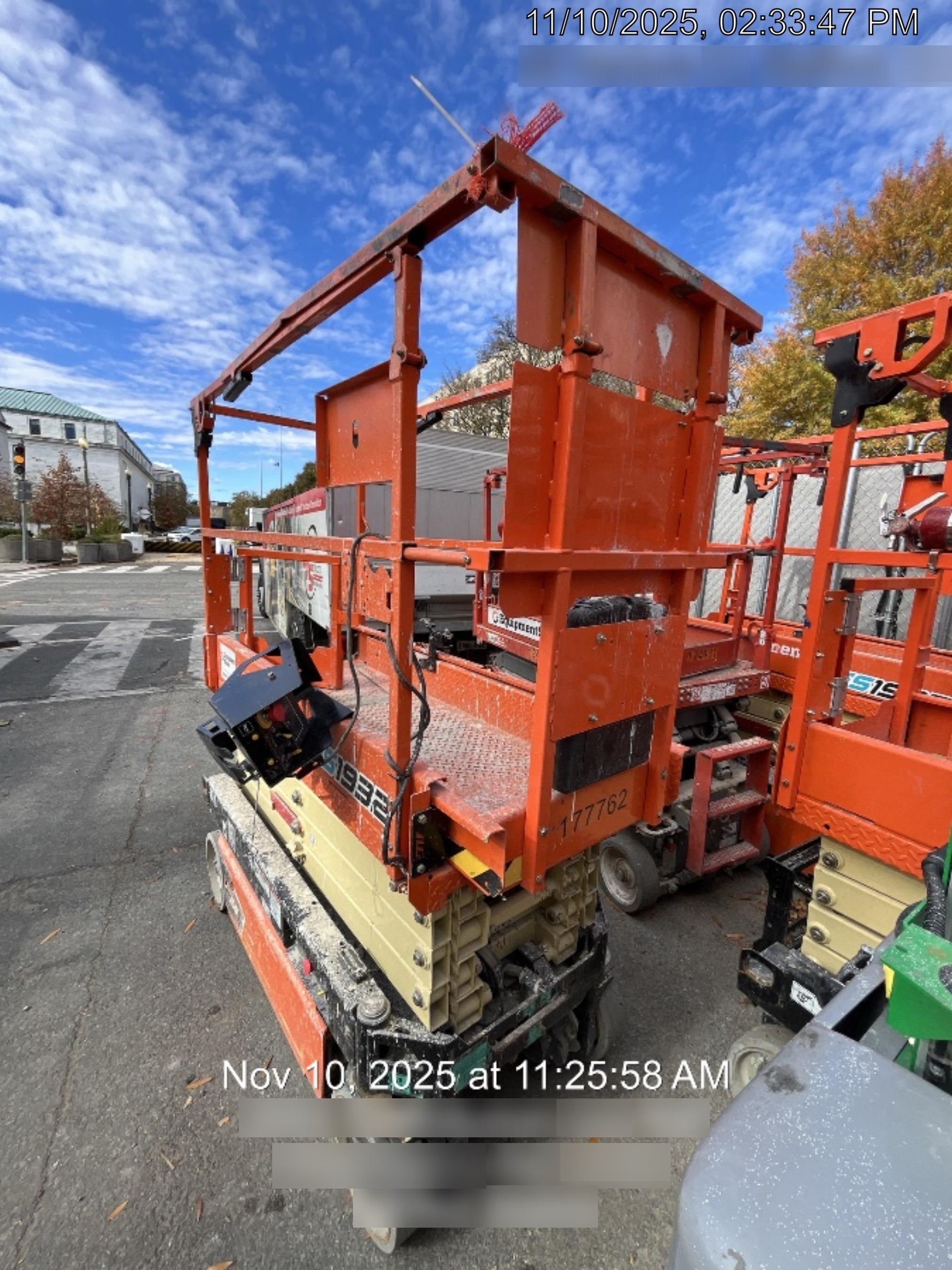 2024 JLG ES1932