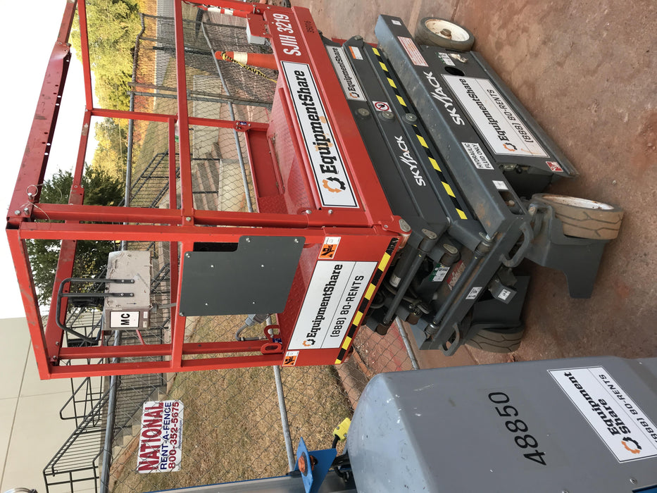 2019 Skyjack SJIII-3219 Standard Options, Trojan Batteries