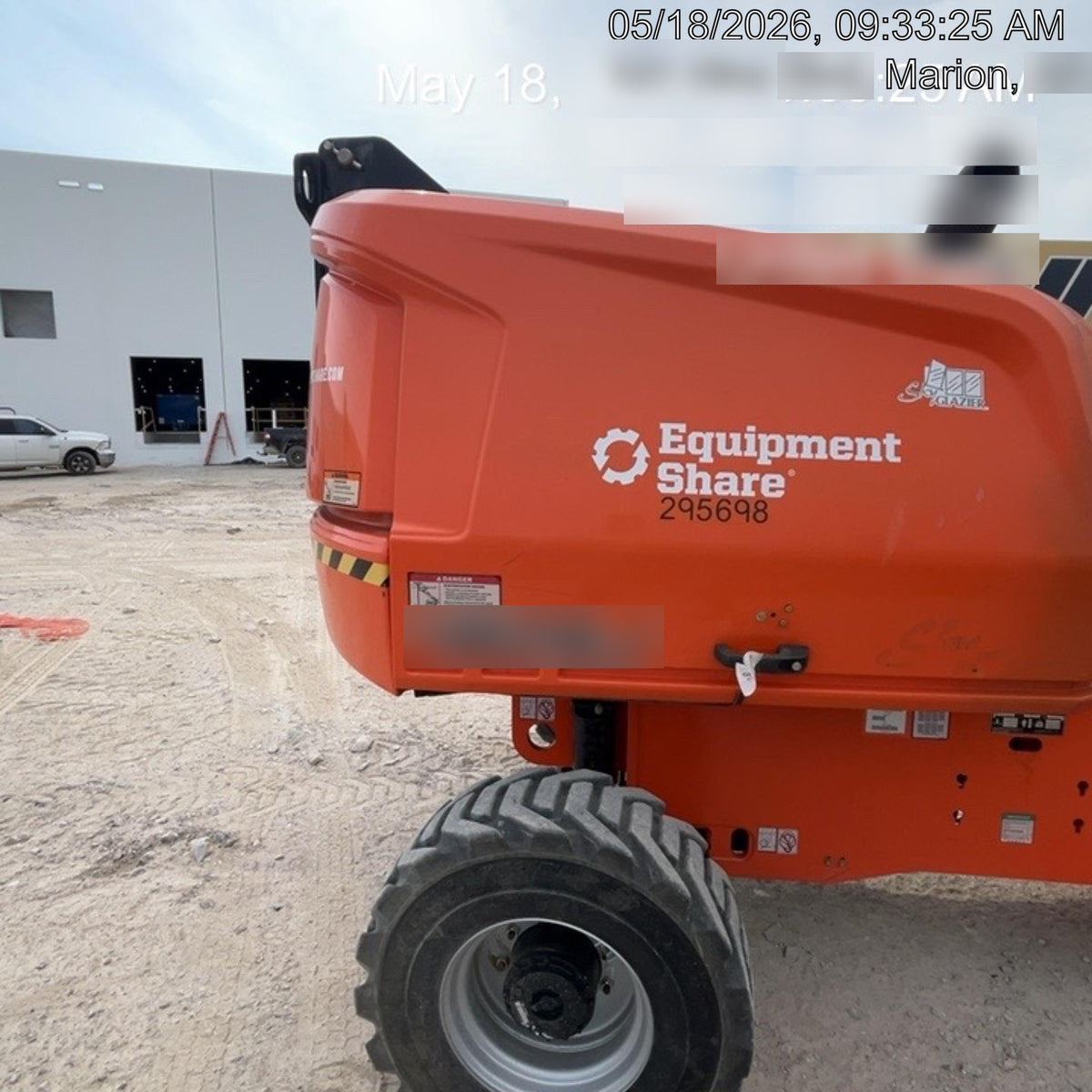 2023 JLG 460SJ