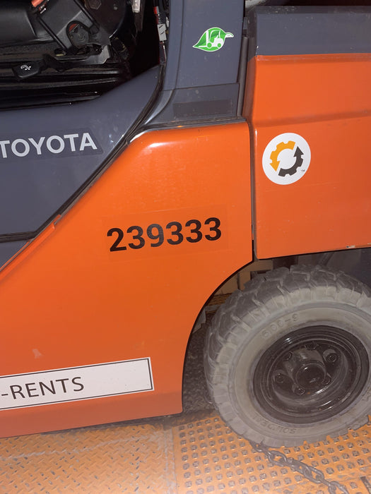 2022 TOYOTA 8FGU25 LP w/ Scale