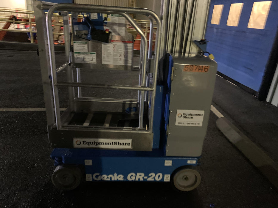 2019 GENIE GR-20