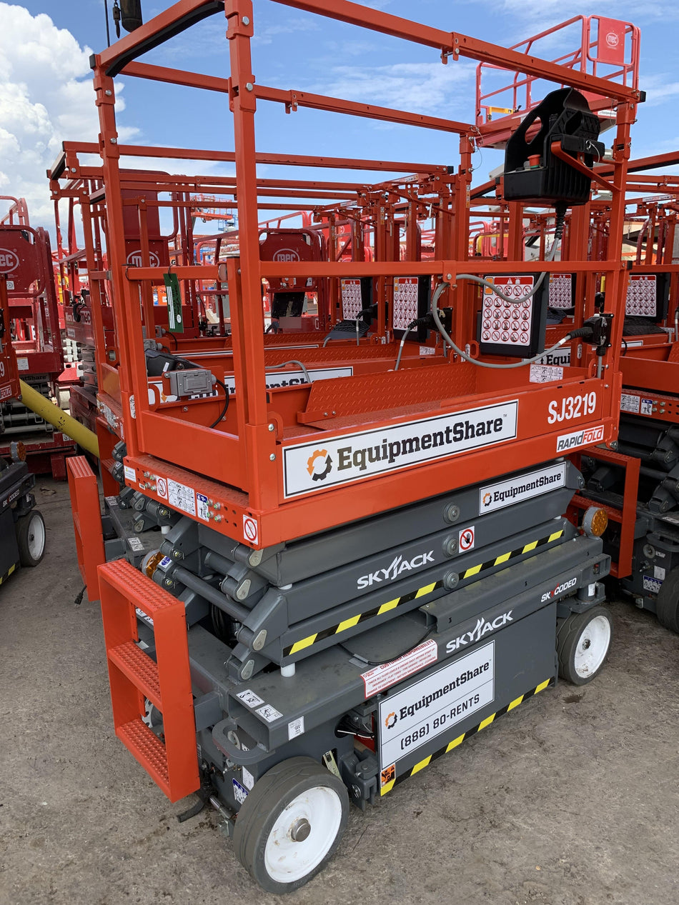2022 SKYJACK SJ3219