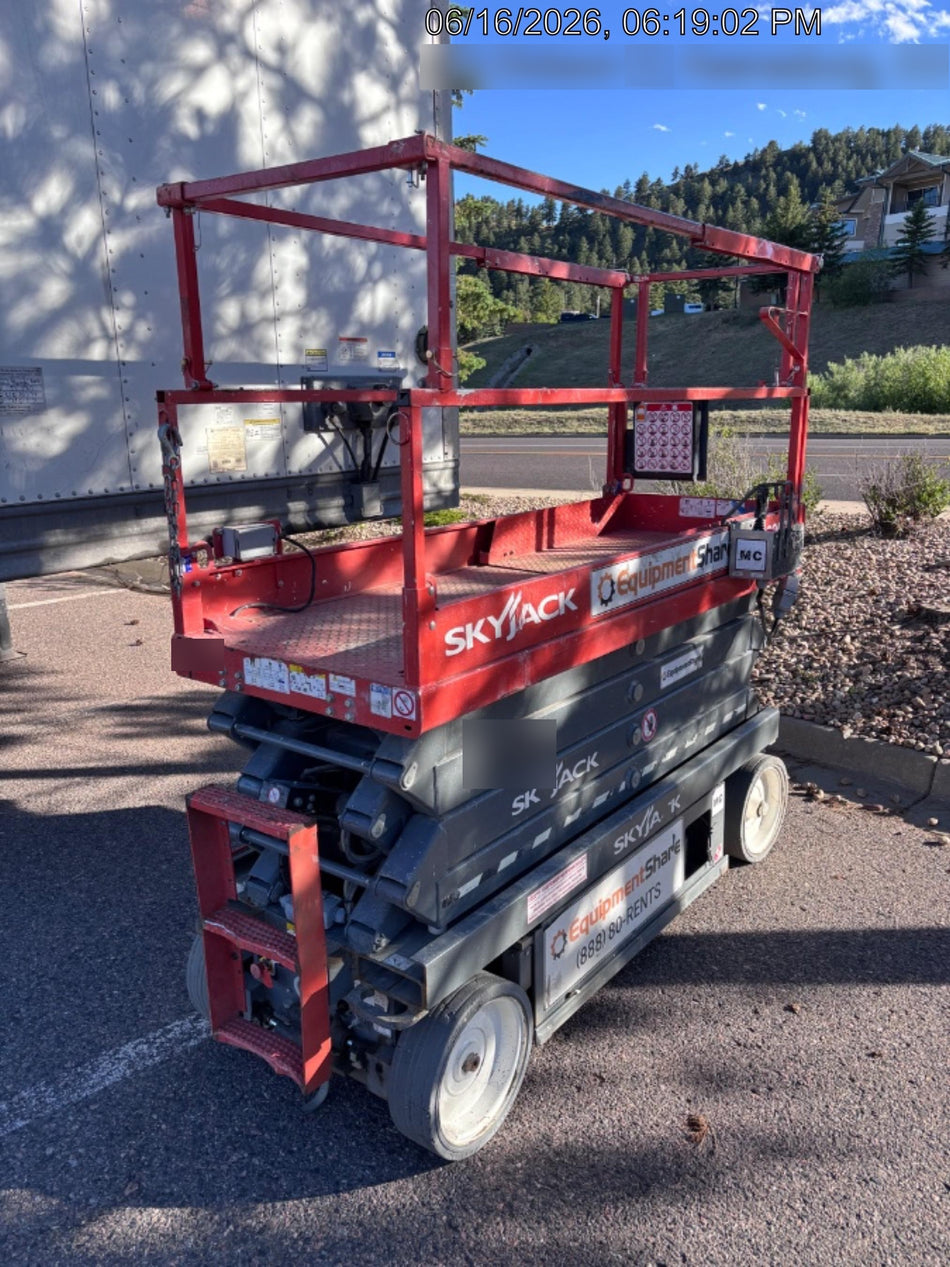2018 SKYJACK SJIII-3226