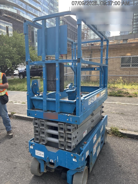 2020 Genie GS-1930 Solid Non Marking Tires, Beacon, Folding rails with half height swing gate