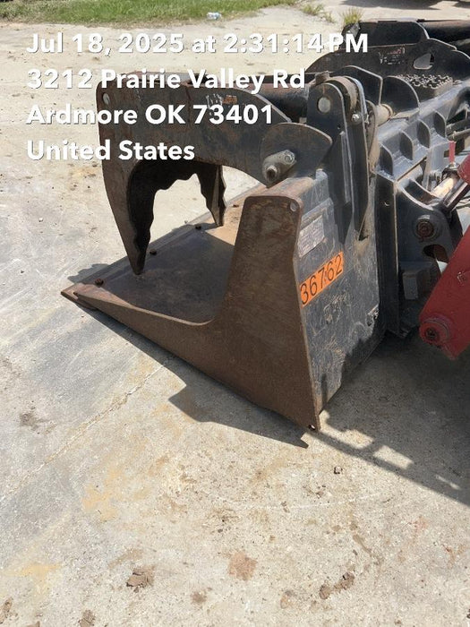 2018 PALADIN 76" Scrap Grapple Bucket - Paladin