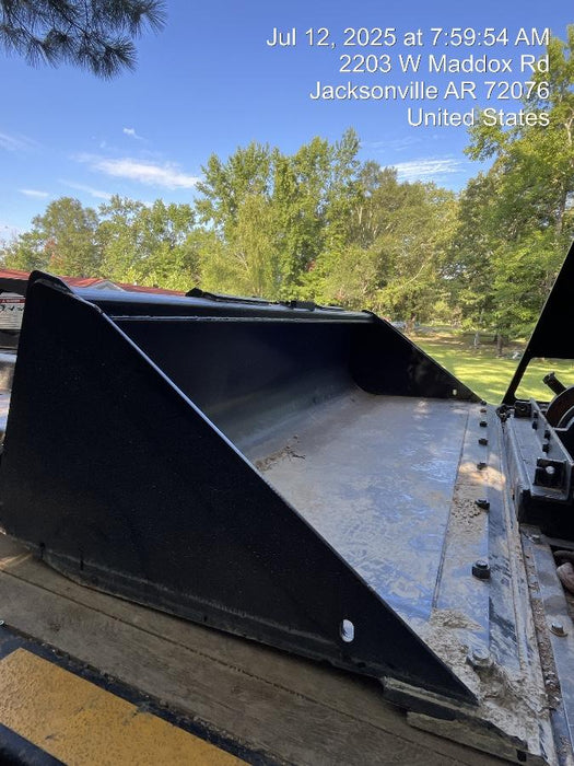 2025 JOHN DEERE 84" Bucket - John Deere