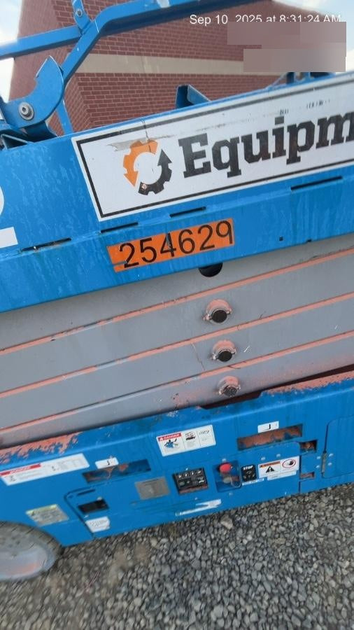 2022 GENIE GS-2632