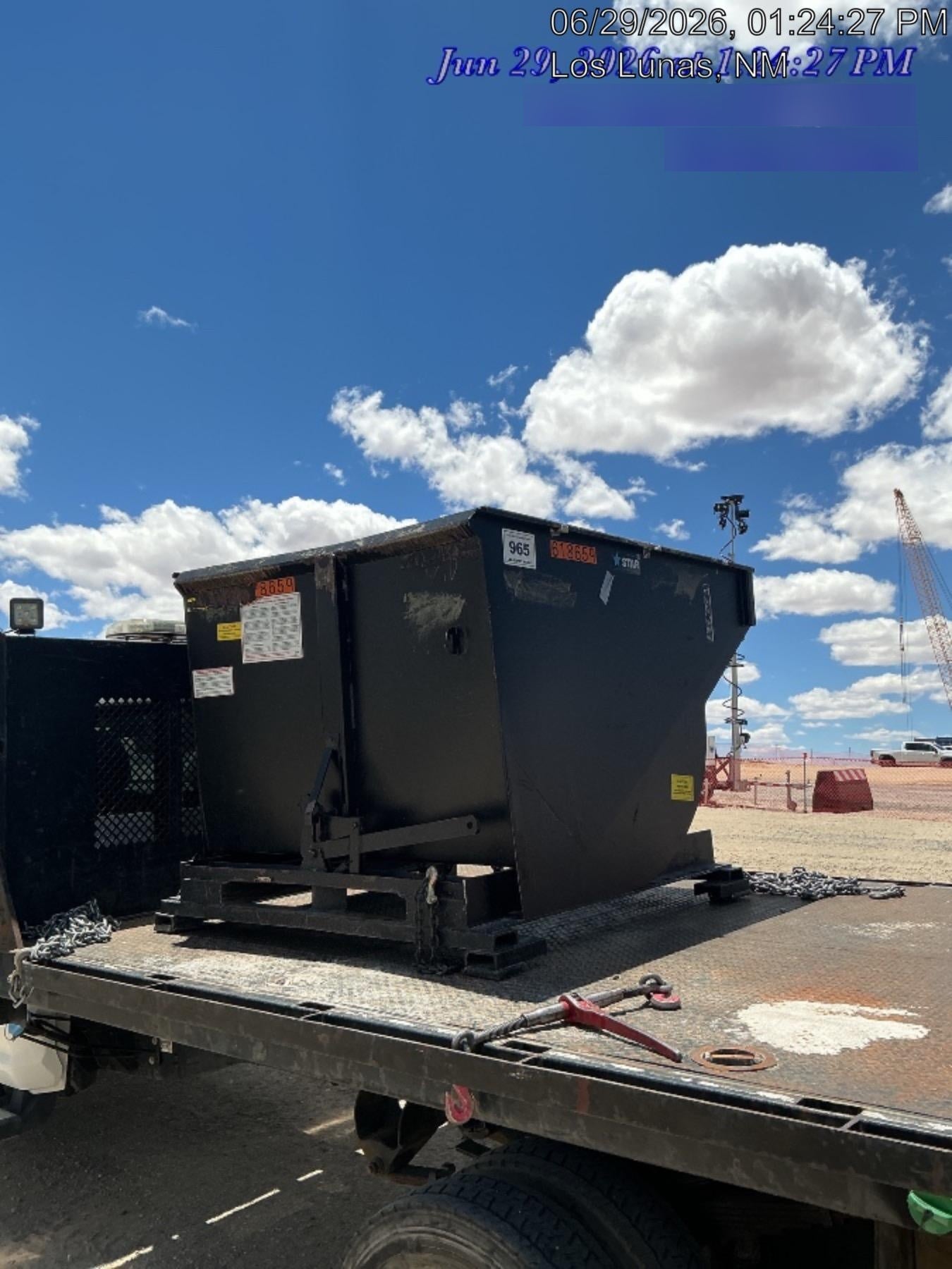 2025 STAR INDUSTRIES M-1820 - Self-Dump Hopper