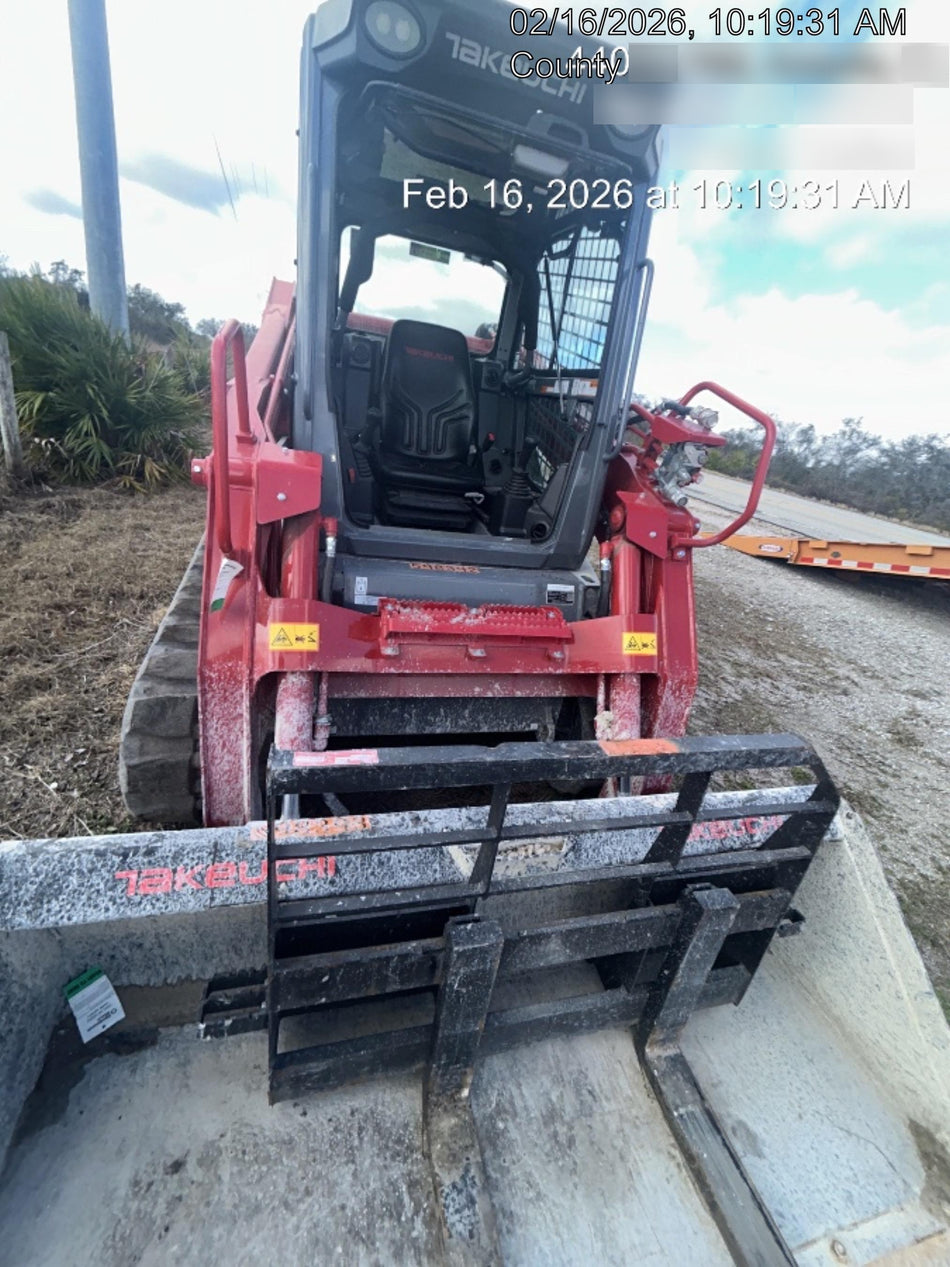 2025 TAKEUCHI 80" Smooth Bucket - Takeuchi