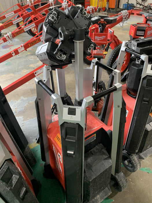 2021 MILWAUKEE MXF041-1XC