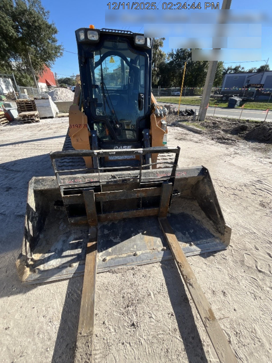2023 CASE TV370B