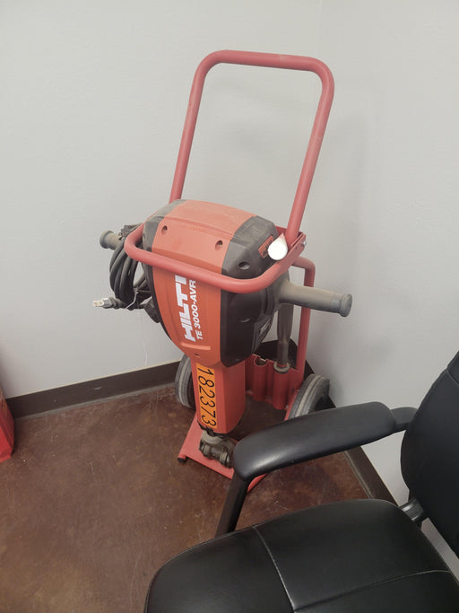 2021 HILTI TE 3000-AVR
