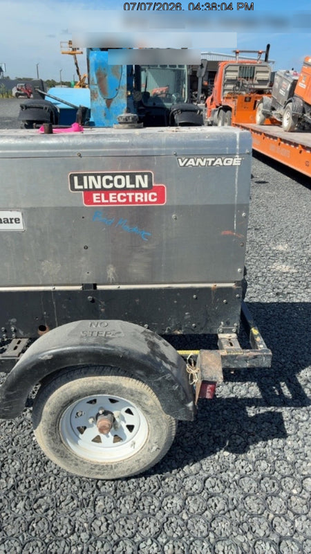 2019 Lincoln Electric Vantage 322 Ready-Pak 3, Two Wheel Trailer, Fender and Light Kit, Cable Rack