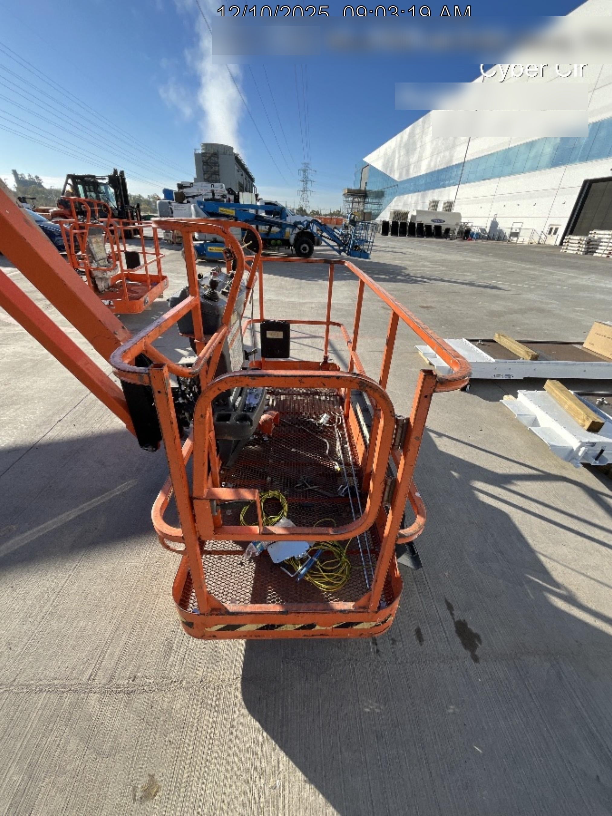 2021 JLG 1200SJP