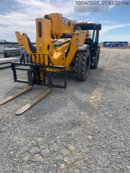 2025 JCB 512-56