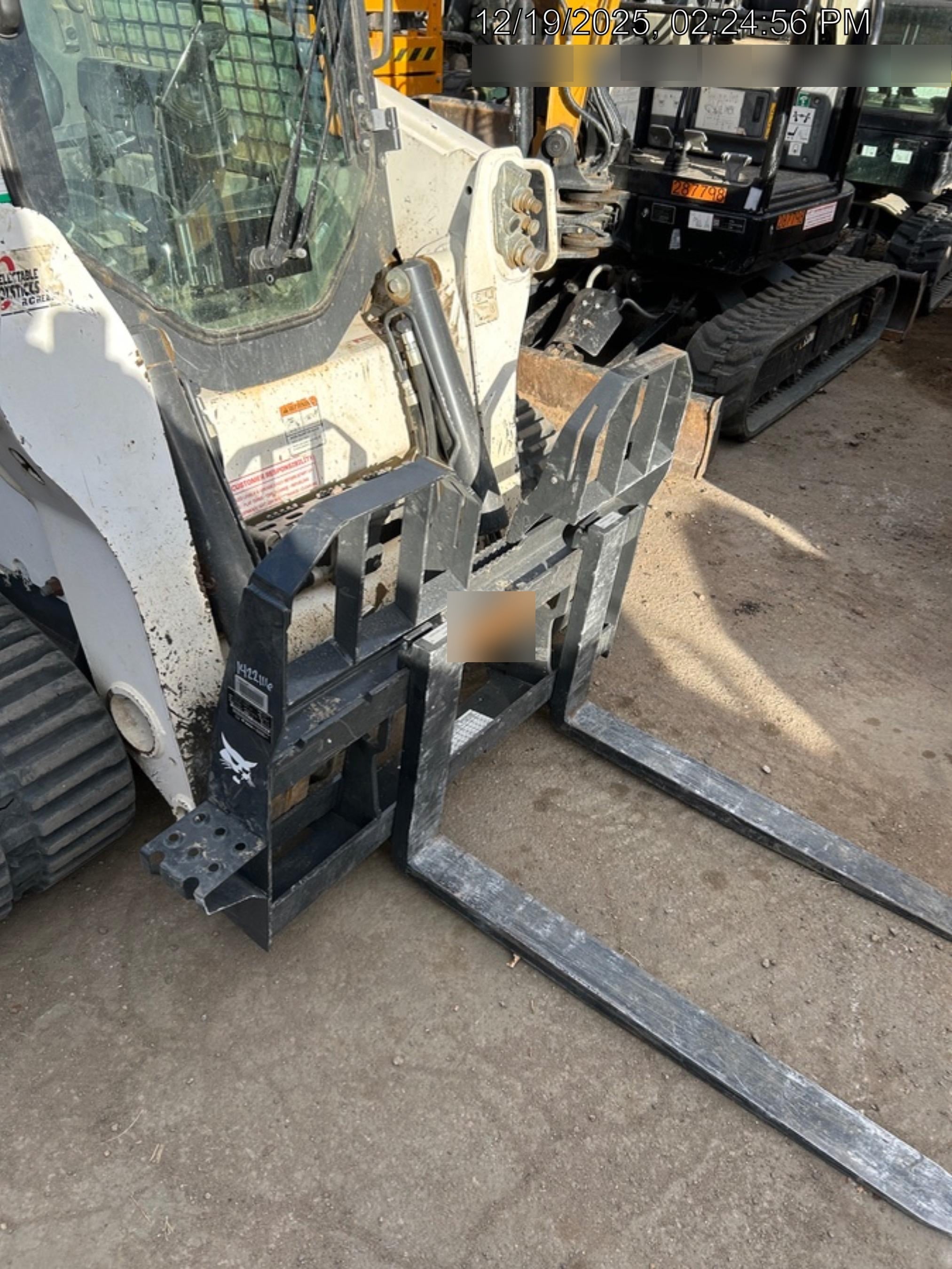 2025 ARROW MATERIAL HANDLING F5100CB