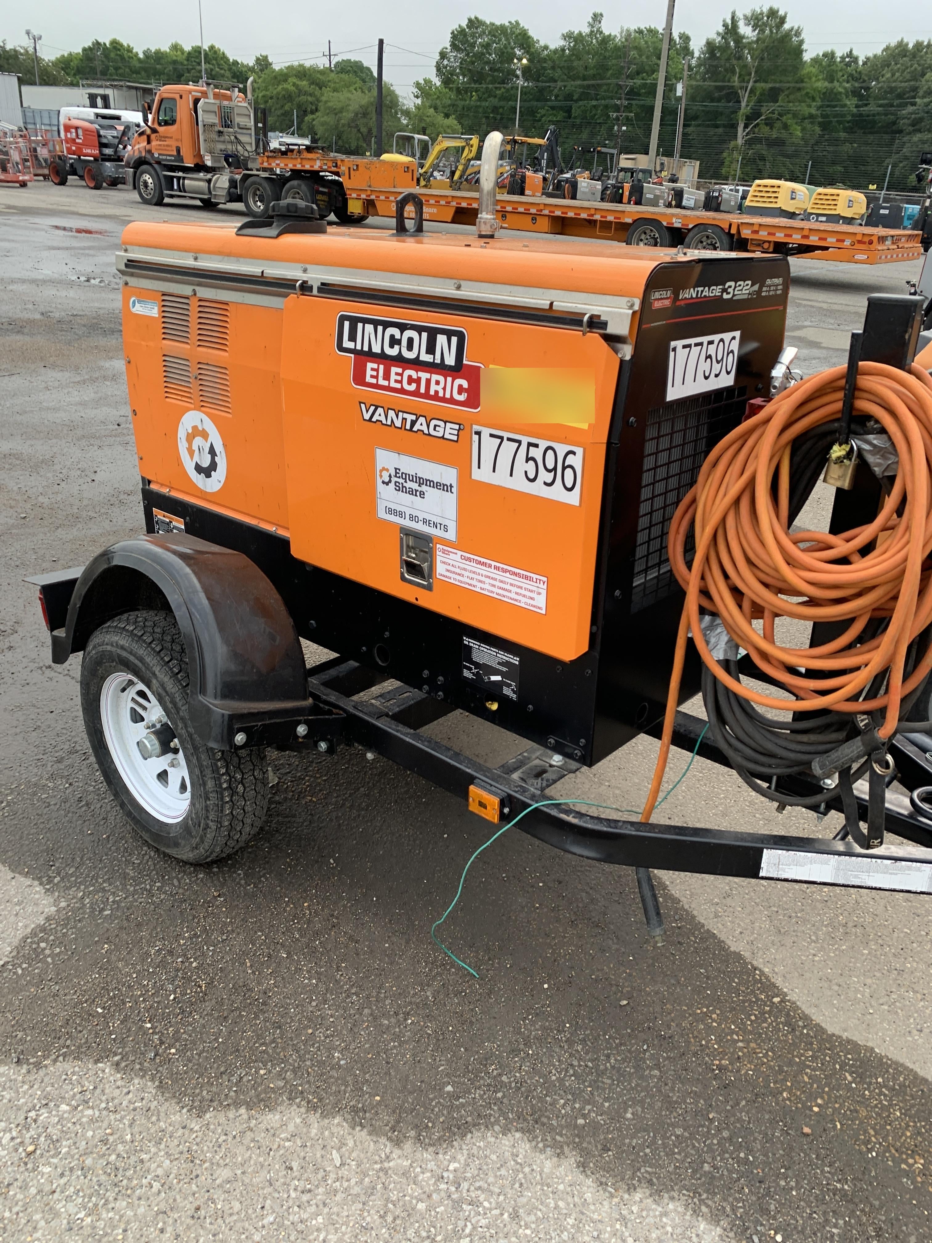 2021 Lincoln Electric Vantage 322 Vantage 322 Ready Pak 3 w/ Decals, ORANGE (includes trailer, cable rack, fender light kit) NO Telematics