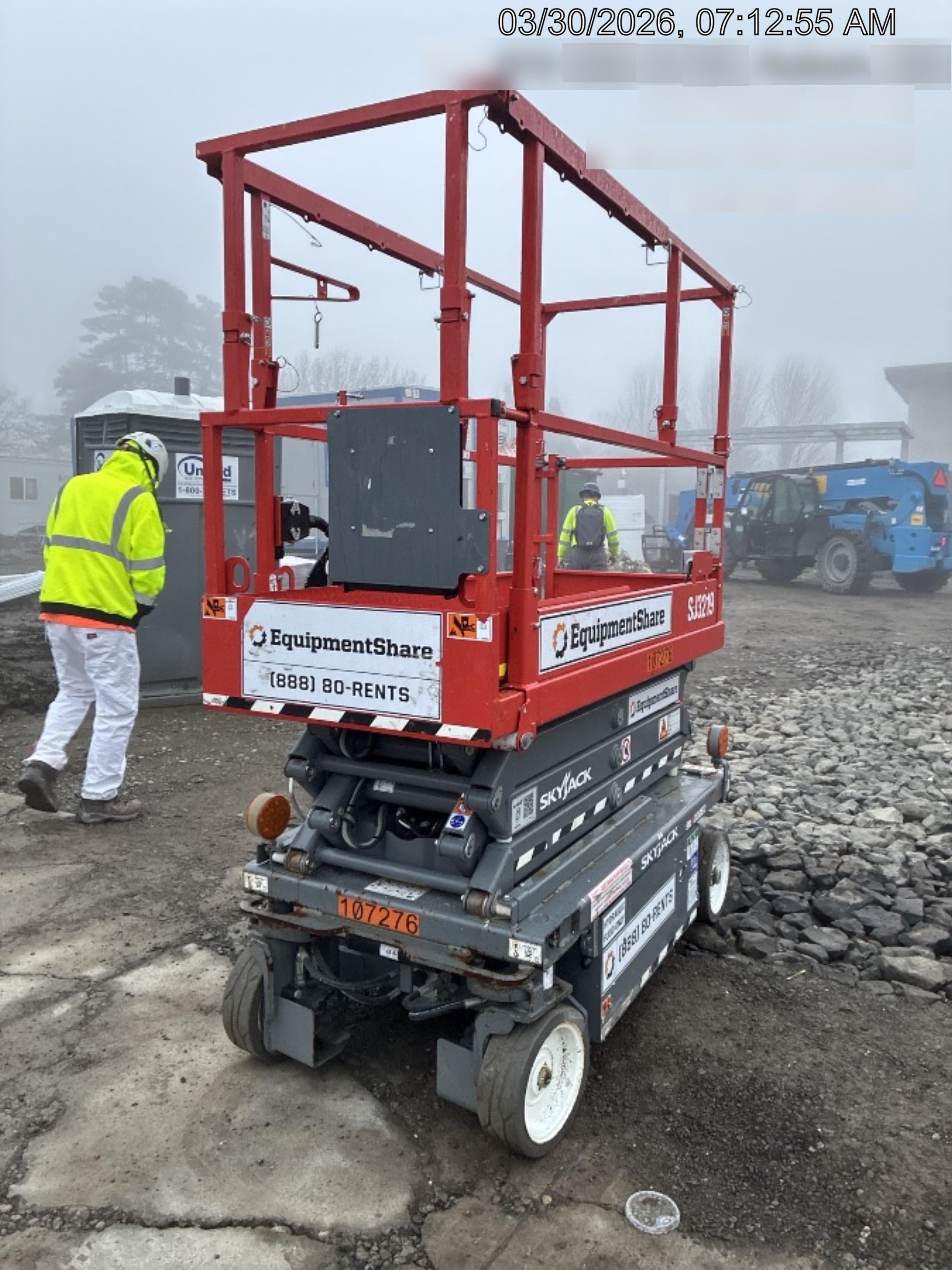 2020 Skyjack SJIII-3219 Solid NM Tires, Half height spring hinged entry gate, Dual Beacons, 800W Inverter