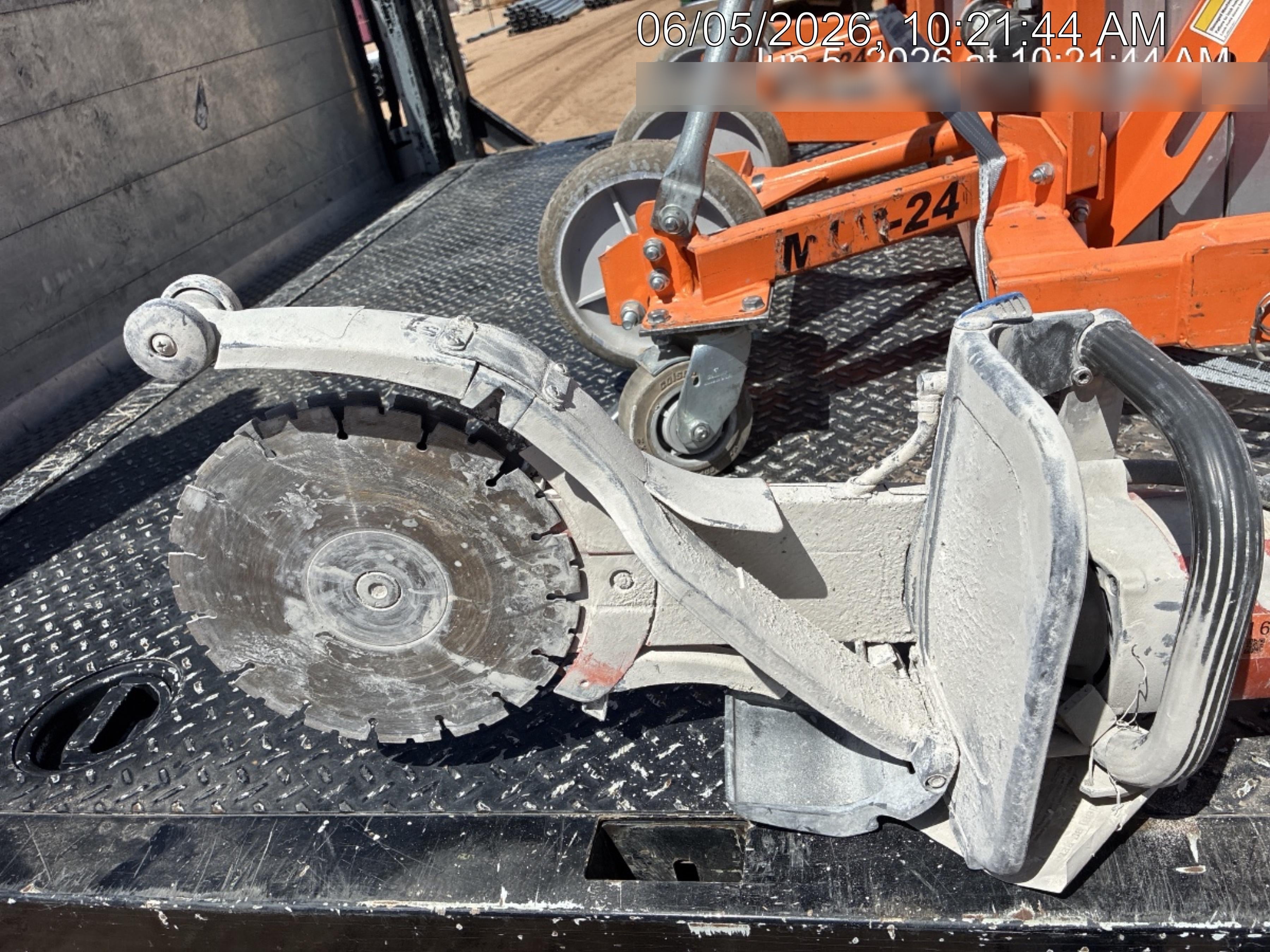 2024 HUSQVARNA K4000 CUT-N-BREAK