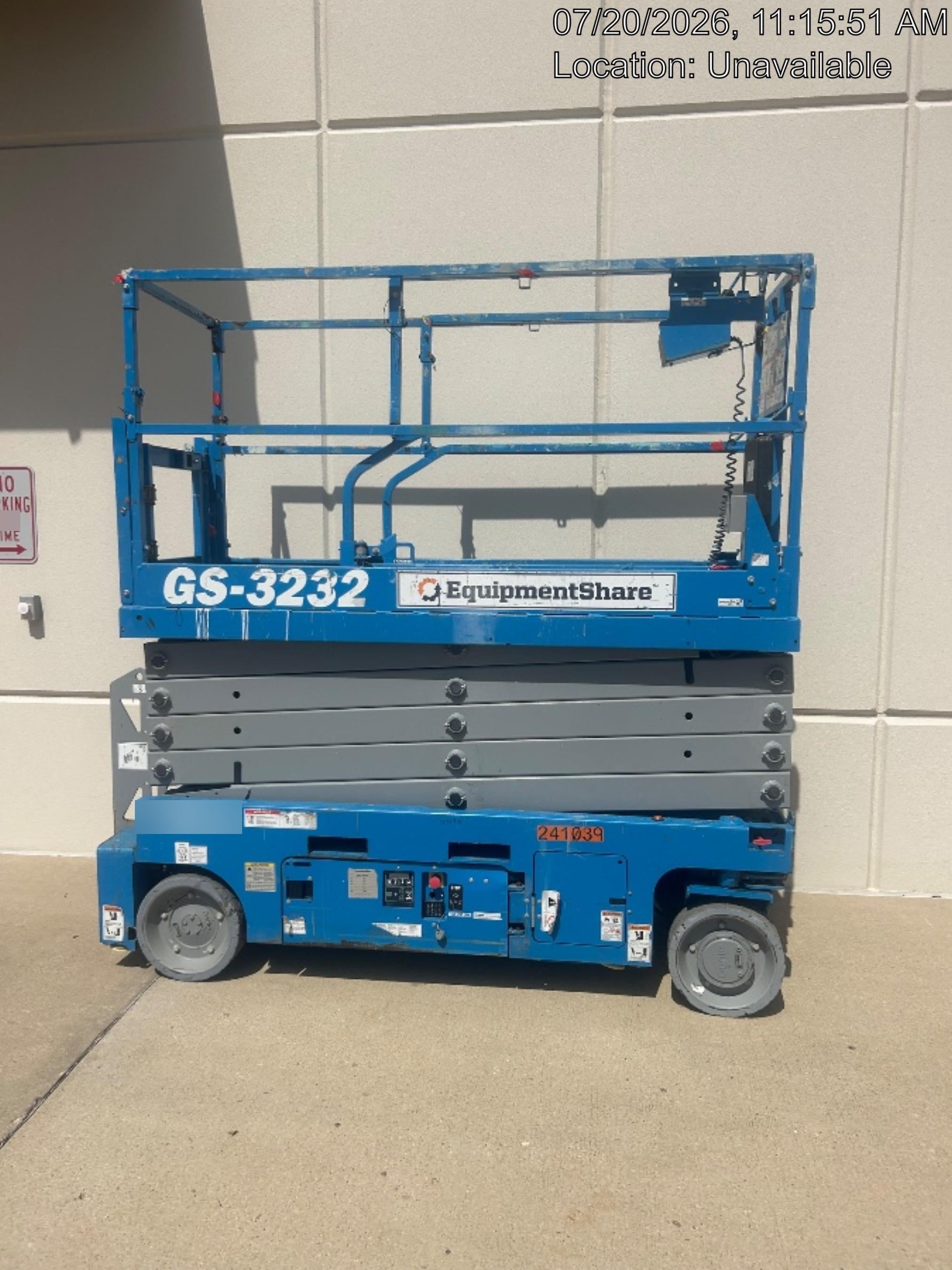 2022 GENIE GS-3232
