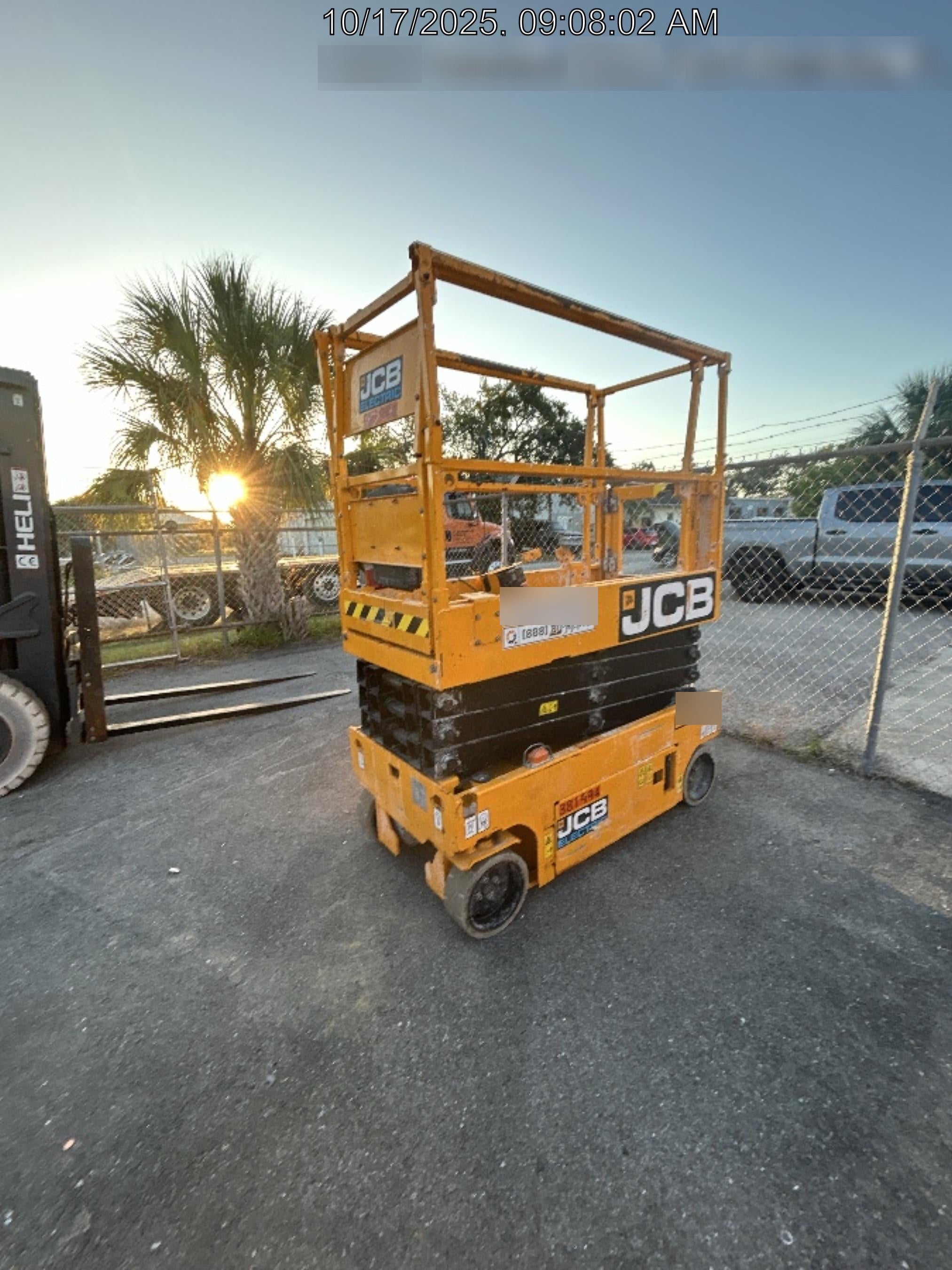 2024 JCB S1932E