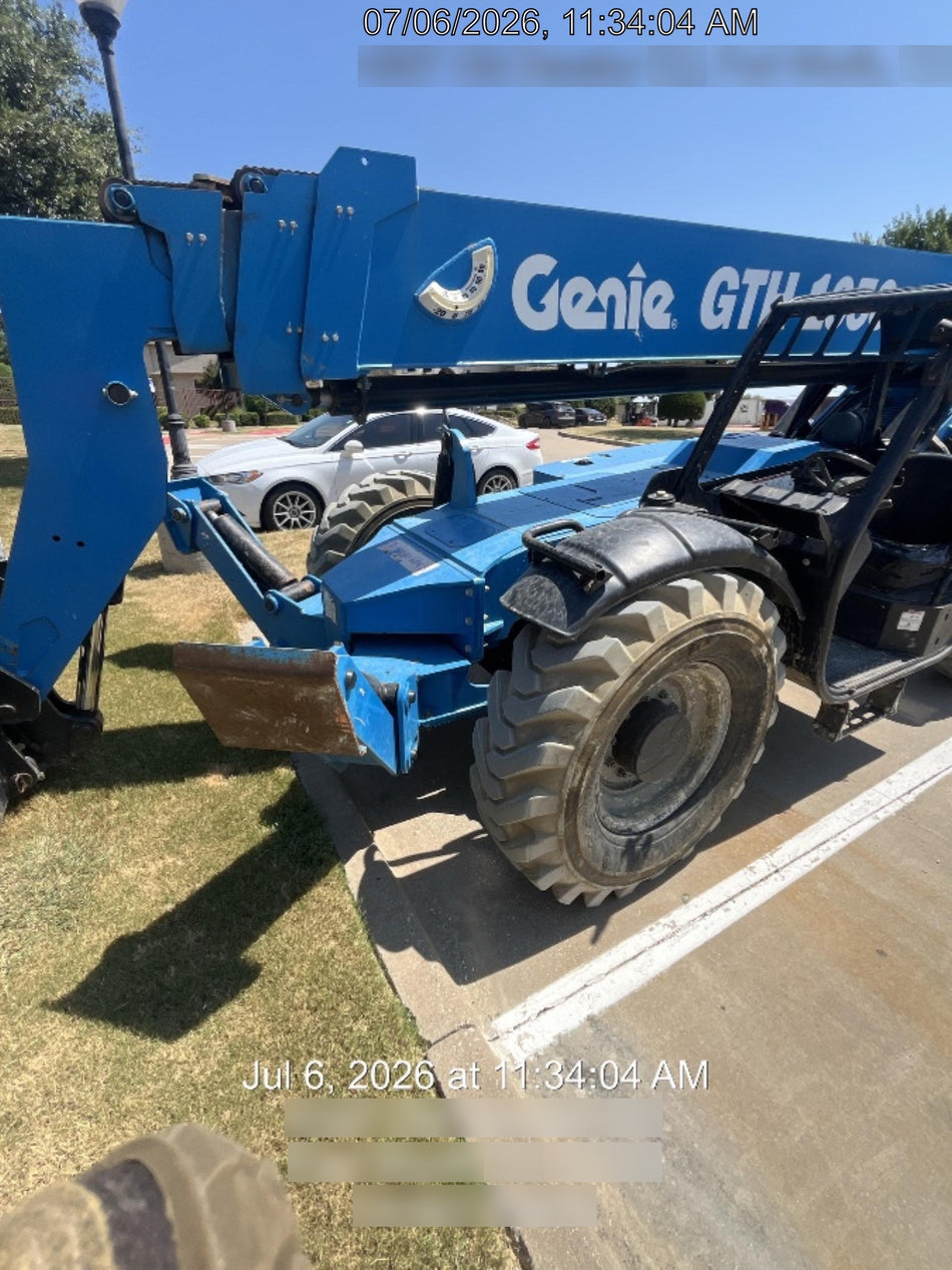 2016 GENIE GTH-1056