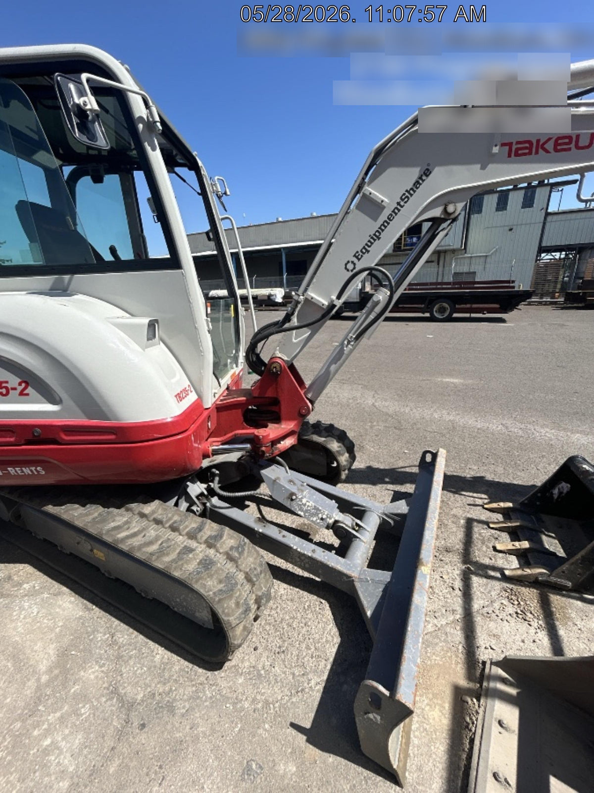 2025 TAKEUCHI TB235-2CR