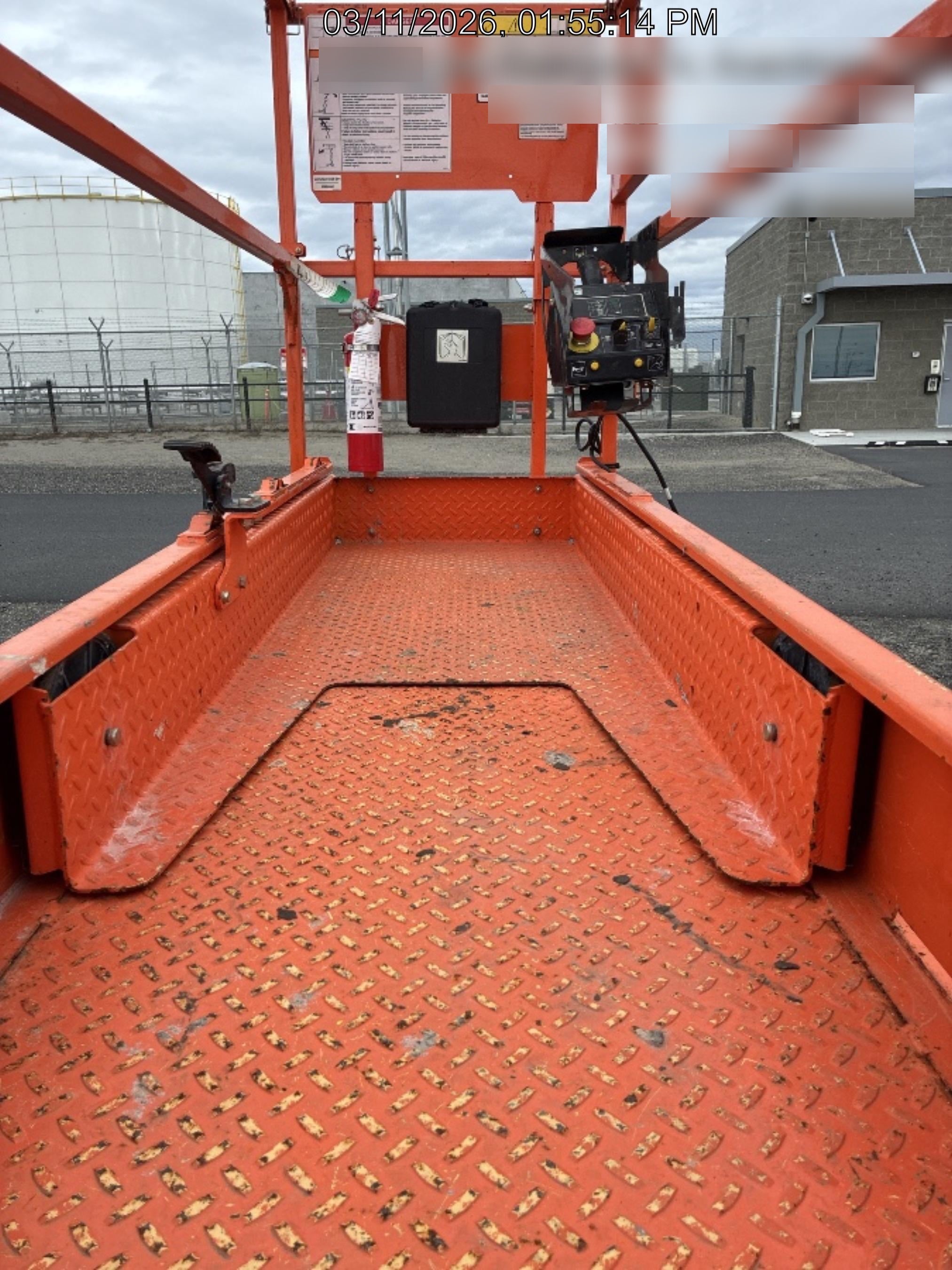 2022 JLG ES2632