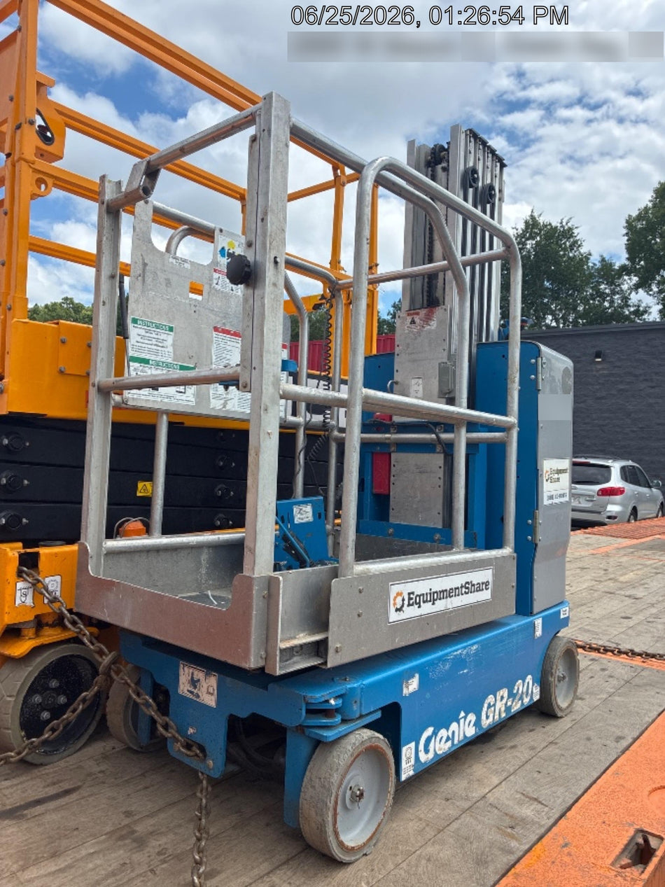 2020 GENIE GR-20