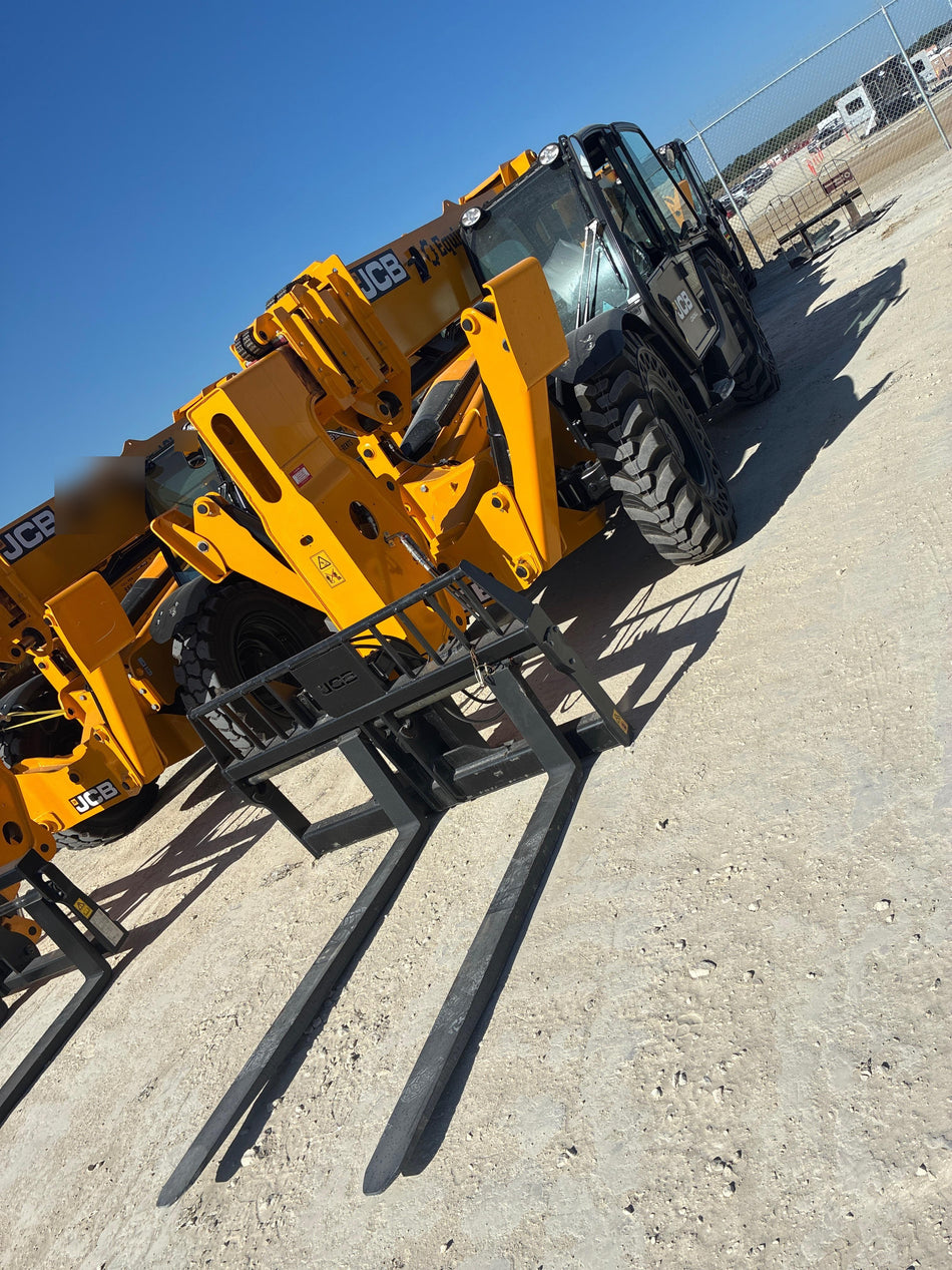 2026 JCB 514-56