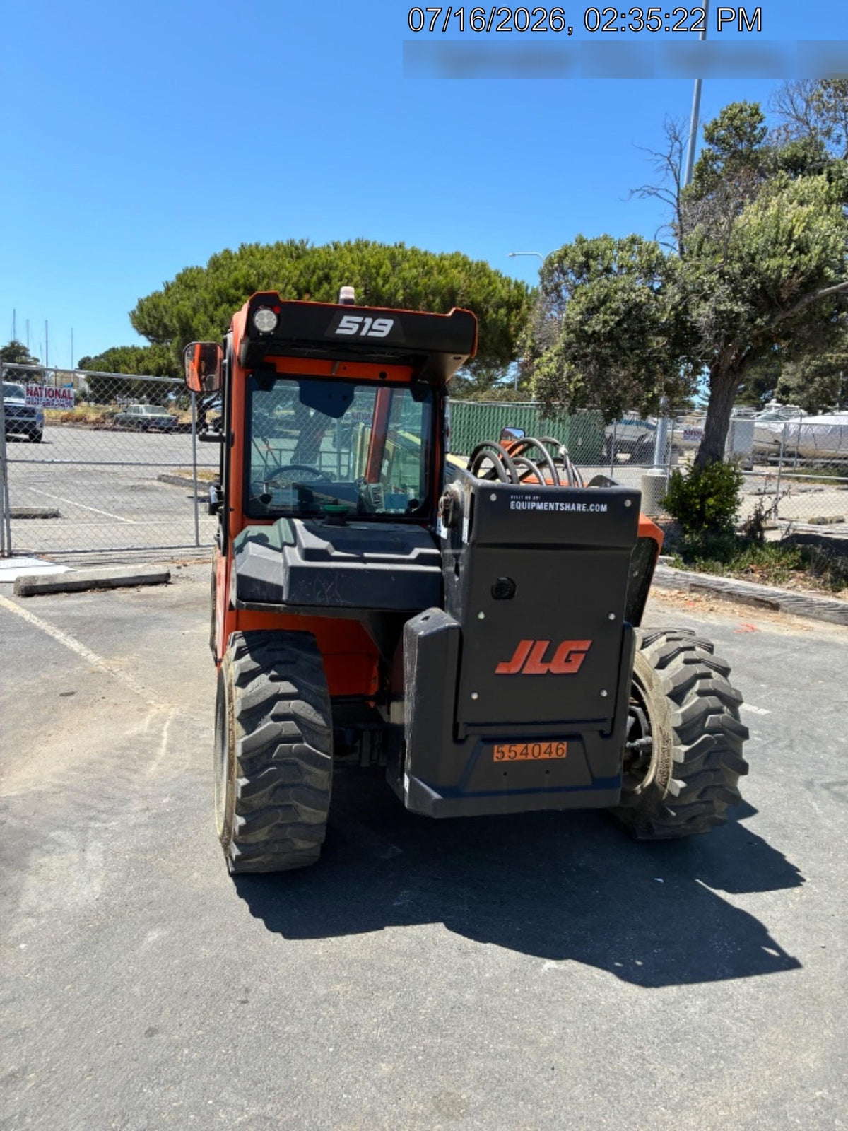 2025 JLG 519