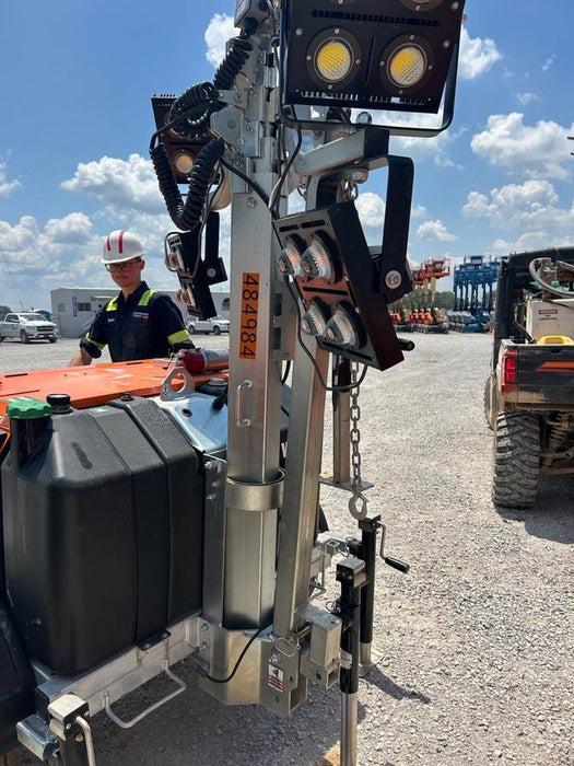 2025 Wanco WLTT-4MM4K Diesel, Mitsubishi L2E, 9.0HP @1800 rpm, Deep Sea Controller, Shore Power Plug, Auto Start, (4) 350W LED Floodlights, 4kW Generator, 60 Gal Fuel Tank, 2" Ball, T3