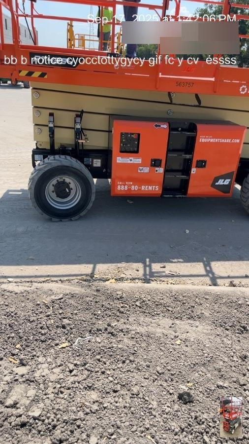 2025 JLG RT4394