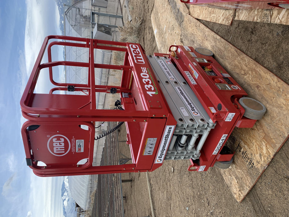 2020 MEC 1330SE Solid NM Tires, Steel Swing out Doors, LCS, Beacon, 900W Invertor