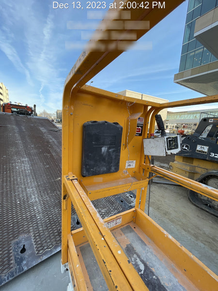 Custom Equipment HB-1430 <ul>
 <li>Hy-Brid Scissor Lift</li>
  <li>Platform capacity up to 670 lbs.</li>
  <li>Working height up to 20 ft</li>
  <li>Weighs under 1,700 lbs.</li>
  <li>Non-marking wheels </li>
</ul>