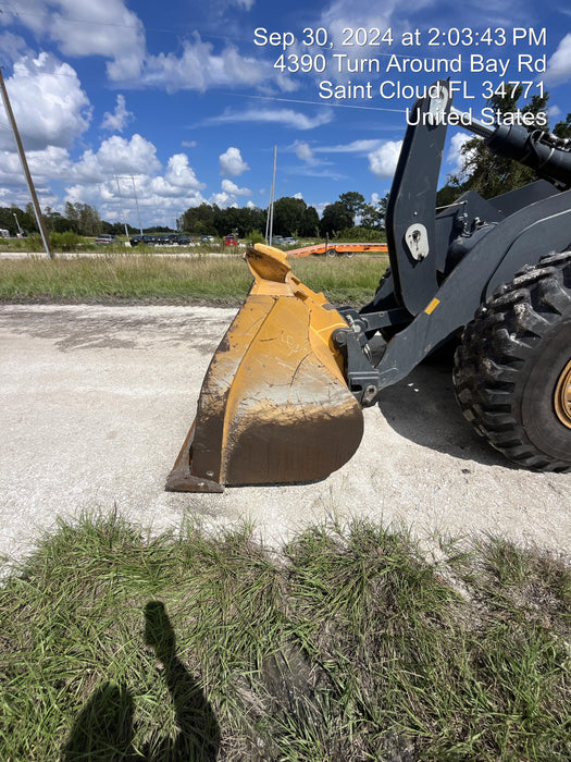 2017 FLECO 2 cu yd  Bucket, Wheel Loader -Fleco