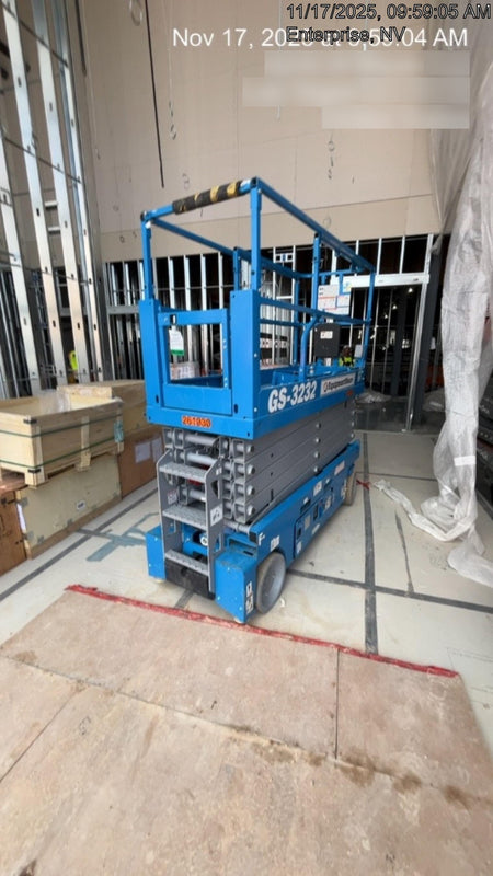 2022 GENIE GS-3232