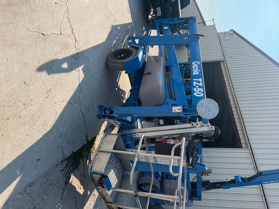 2019 GENIE TZ-50 DC