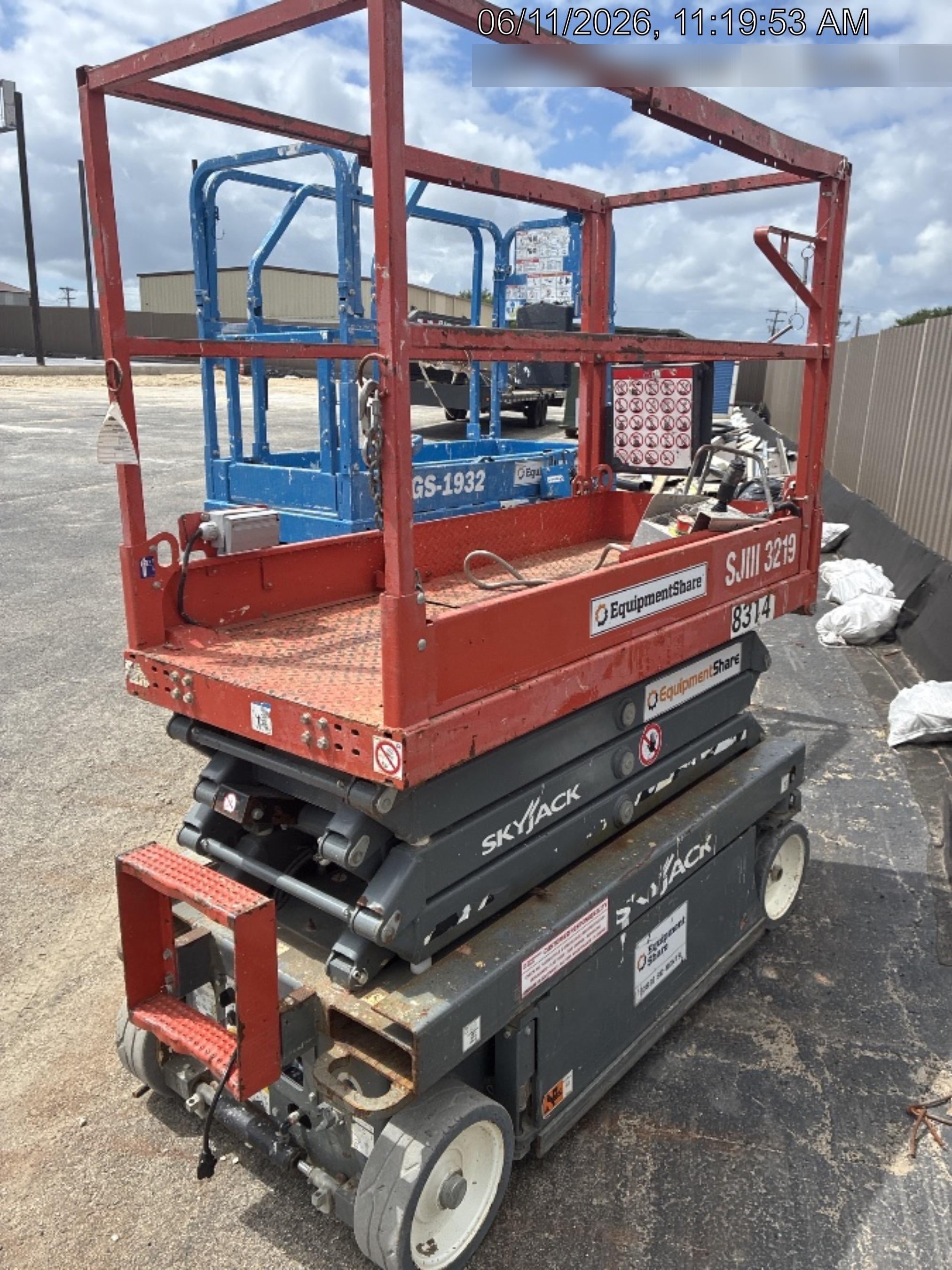 2018 SKYJACK SJIII-3219