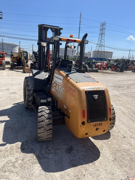 2019 CASE 588H