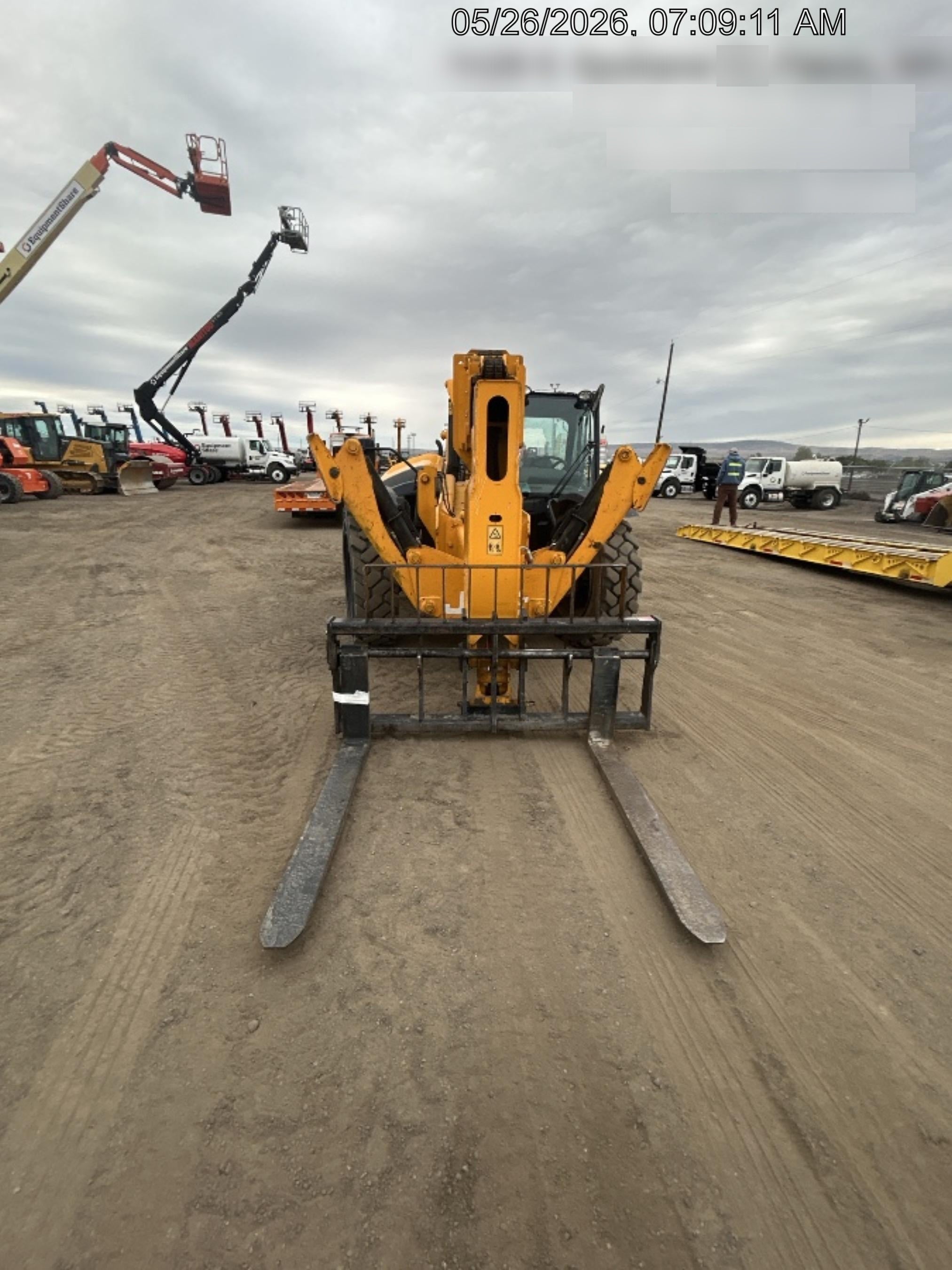 2023 JCB 510-56