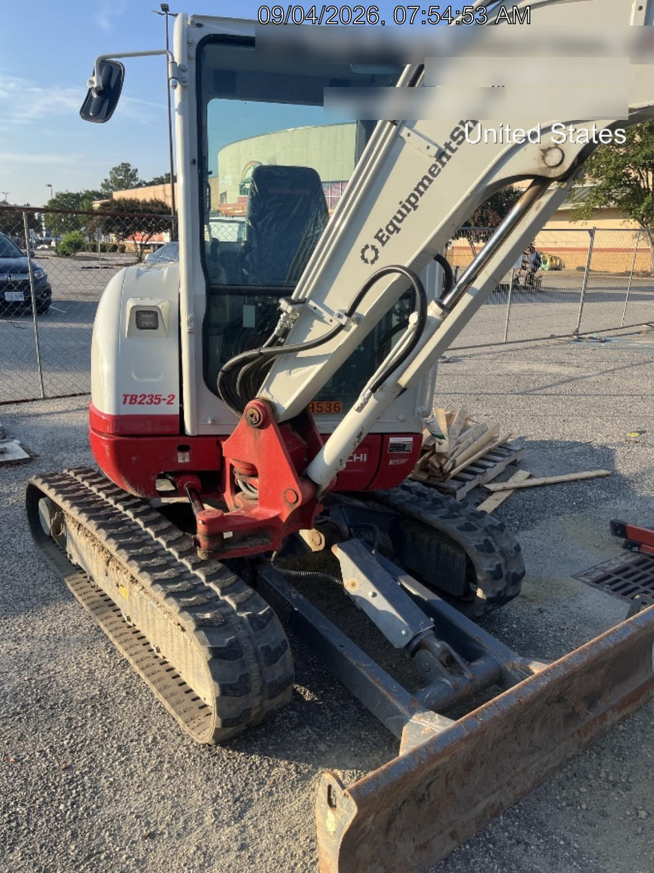 2025 TAKEUCHI TB235-2CR