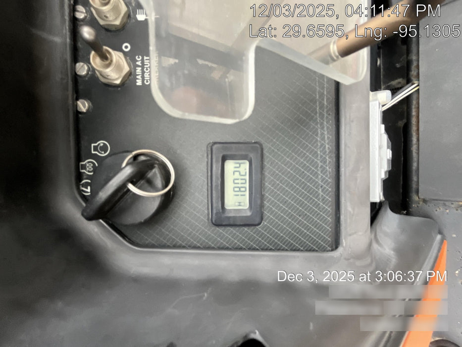 2024 Generac MLTS-4 2.4kW, Mitsu Eng, Analog, LED, Diesel.