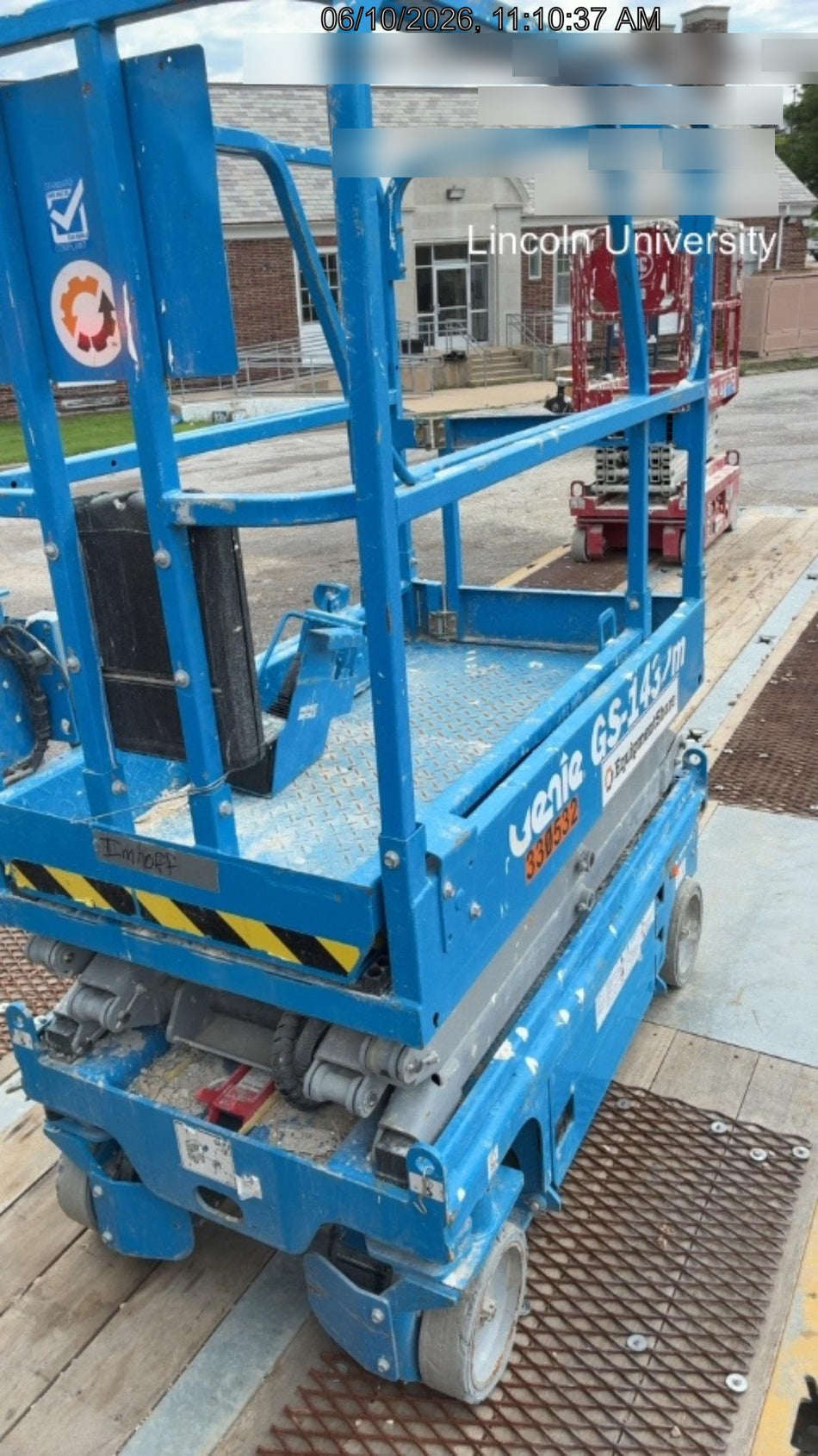 2023 GENIE GS-1432